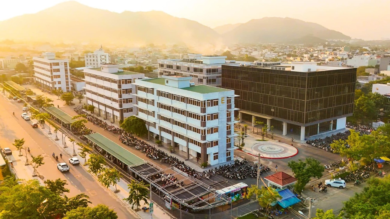 Trường đại học đào tạo ngành thiết kế đồ họa