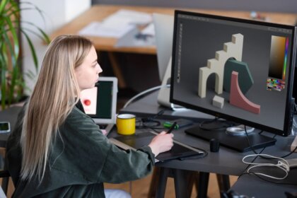 Có nên học thiết kế đồ họa? Khám phá cơ hội và thách thức 