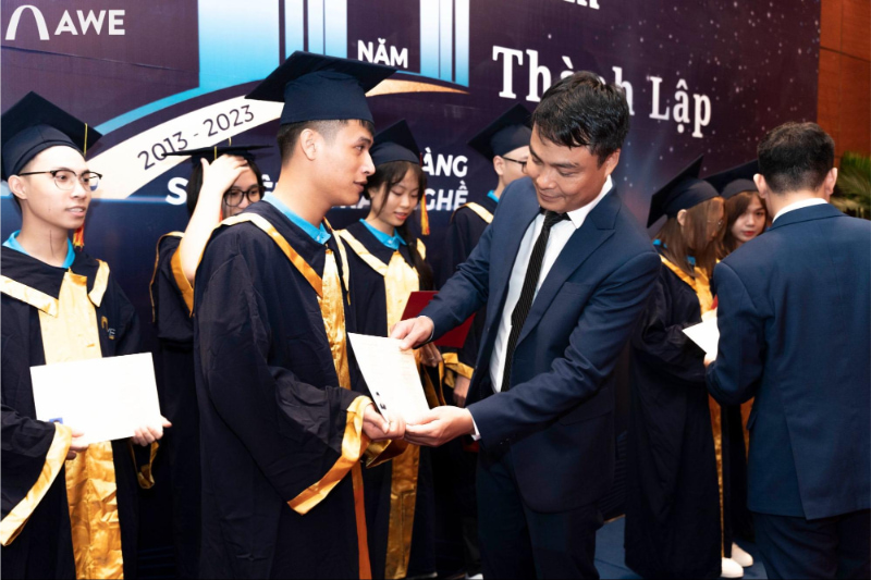 Chính sách hỗ trợ học viên sau tốt nghiệp