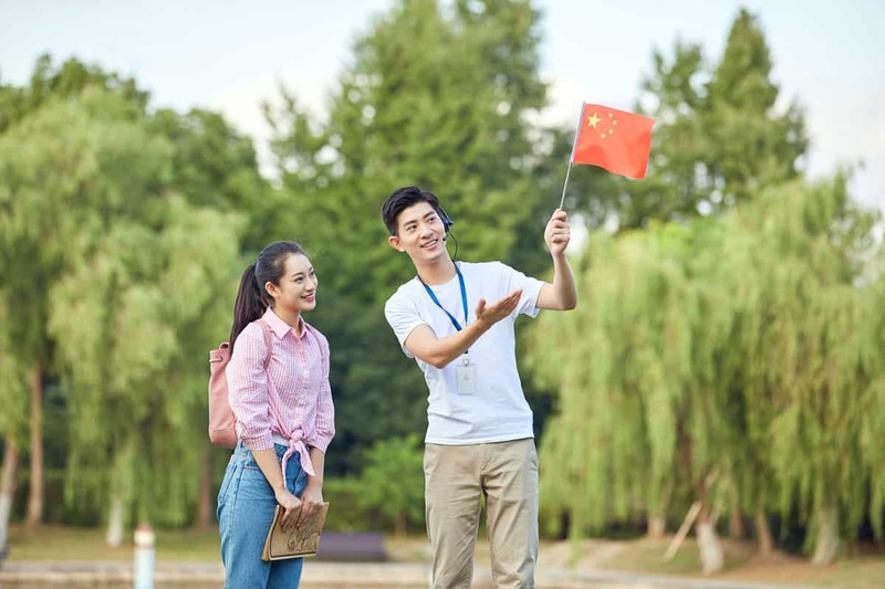 Nữ khối C có thể học nghề hướng dẫn viên du lịch