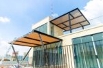 100 mẫu mái che sân thượng hiện đại, đẹp nhất 2025