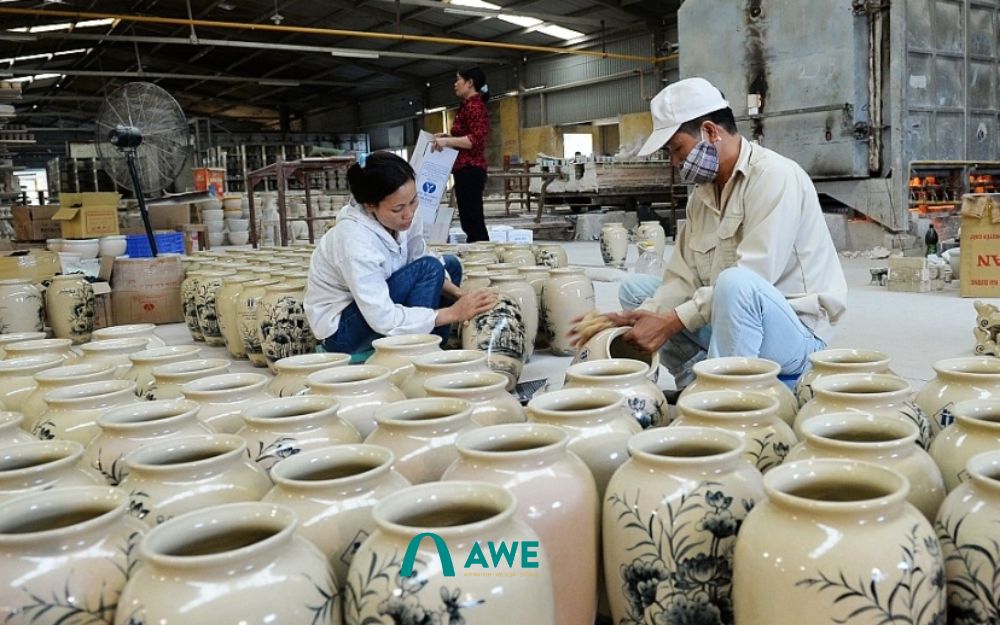 Sản xuất gốm sứ