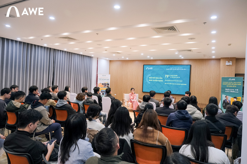 Không khí thảo luận sôi nổi diễn ra xuyên suốt chương trình